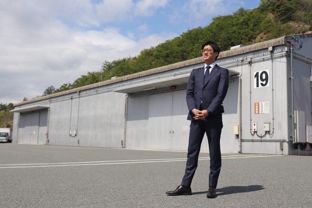 【企業トップ×就活生対談】物流業界の最先端を走り続けるために-吉南株式会社-_7 吉南インタビュー